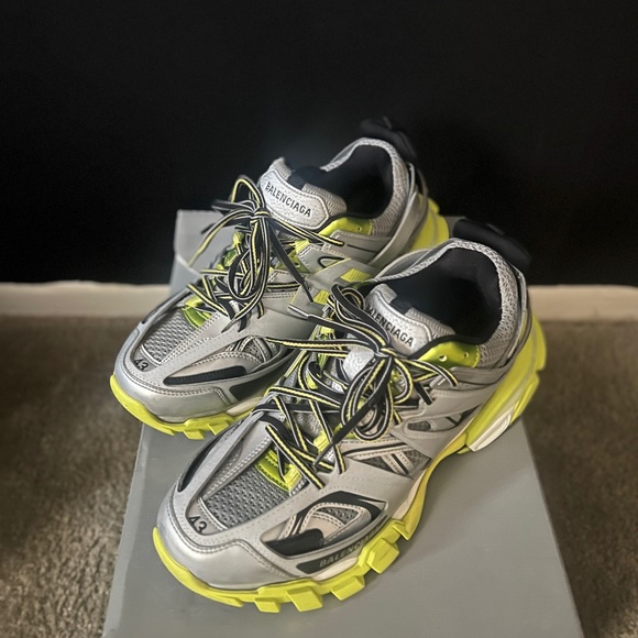 Balenciaga Track Sneaker 'Silver Green'
Size 43 
Men USA 10
#Balenciaga - Picture 1 of 6